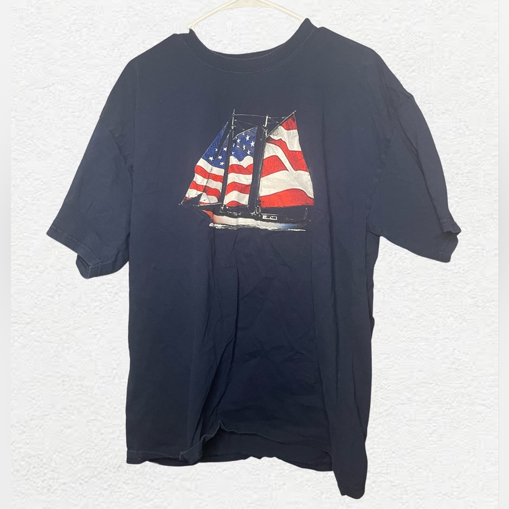🆕 West Marine USA Flag Sailboat Shirt
